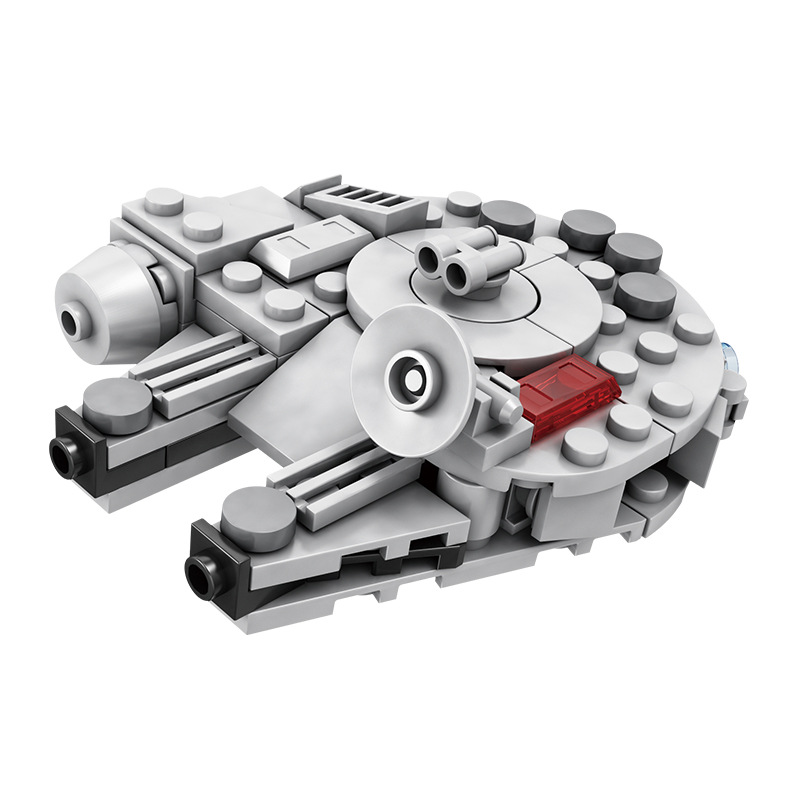 Model Kit Destroyer - 104 Buah Paket Bintang Milenium Falcon