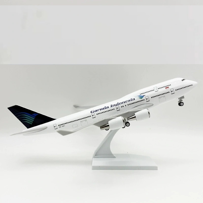 Model Kit Indonesia - Model Pesawat Garuda Indonesia B747 Skala