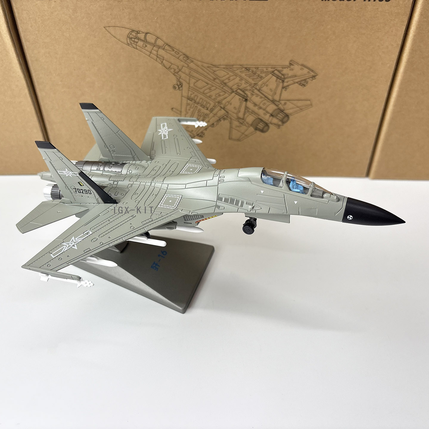 Skala 1:100 Angkatan Udara Tio - Model Kit China ulasan dan harga