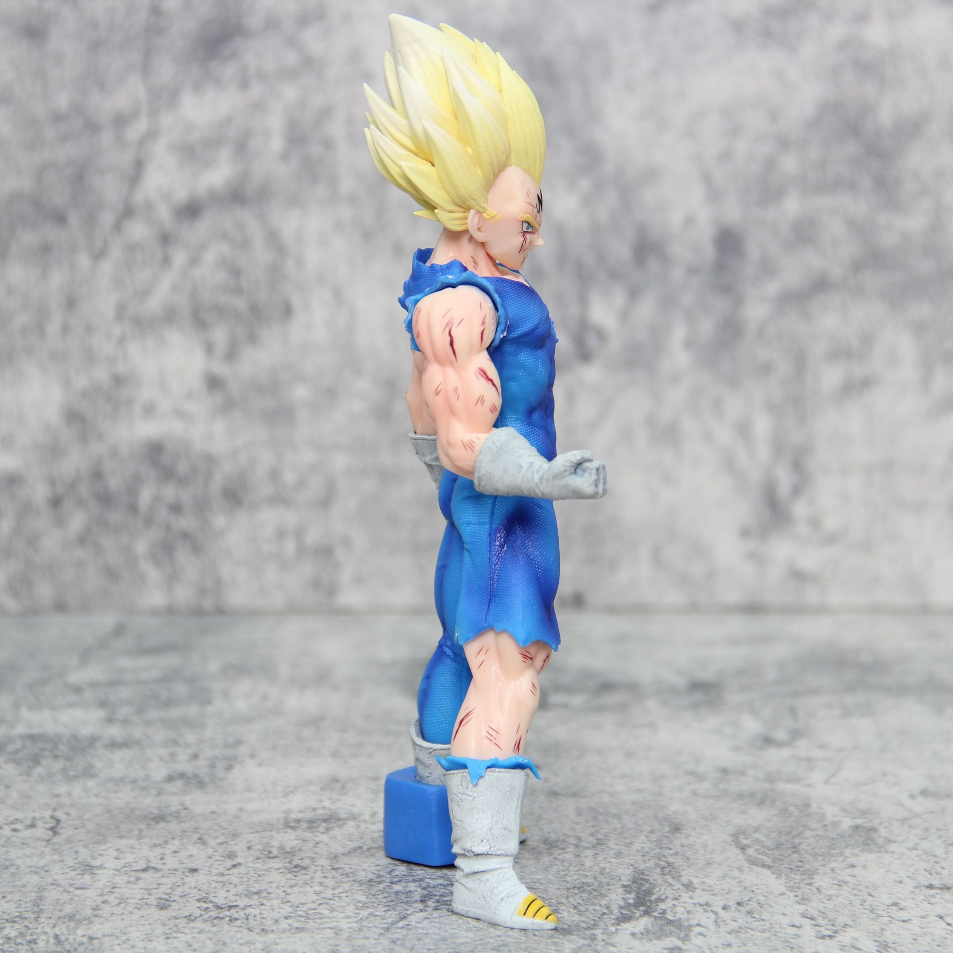 Figur Dragon Ball Z Super Saiy - Model Kit Vegeta ulasan dan harga
