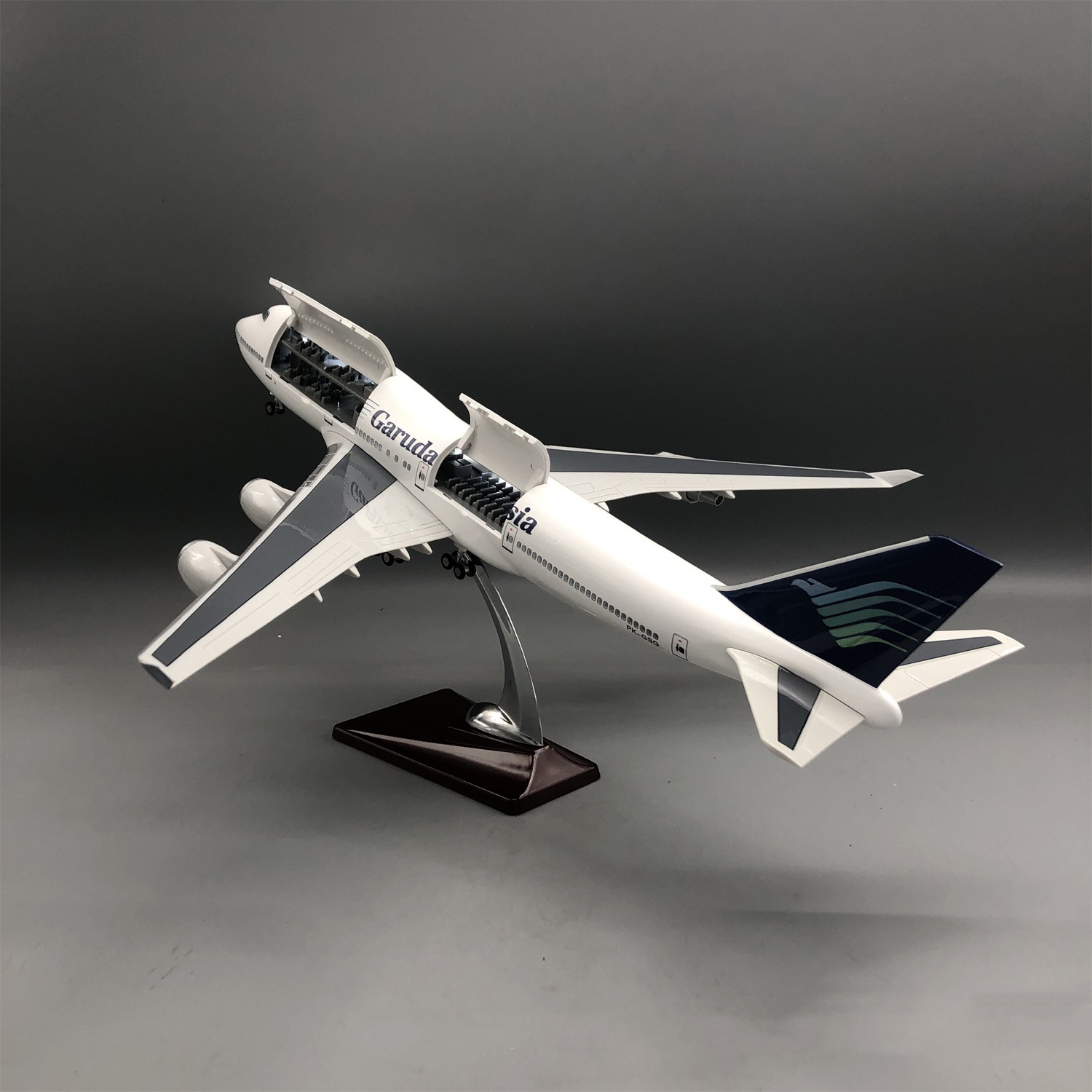 Kit Model Pesawat Garuda Indon - Model Kit Indonesia ulasan dan harga